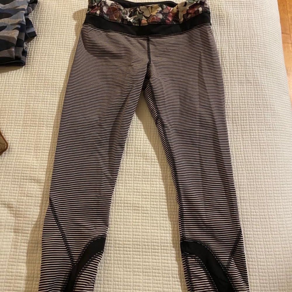 Lululemon inspire crop II leggings